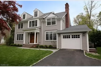 15 Canterbury Ln, Millburn, NJ 07078 - Photo 1