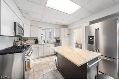 33 Grant Ave, East Orange, NJ 07017 - Photo 6