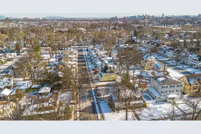 33 Grant Ave, East Orange, NJ 07017 - Photo 30