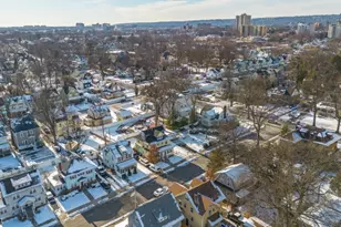 33 Grant Ave, East Orange, NJ 07017 - Photo 34