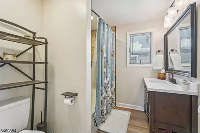 29 Roosevelt Trl, Hopatcong, NJ 07843 - Photo 26