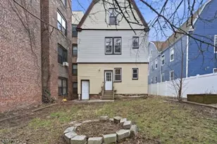 747 S 10th St, Newark, NJ 07108 - Photo 30