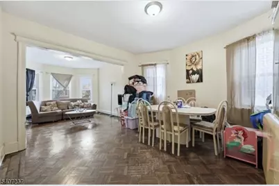 747 South 10th St, Newark, NJ 07108 - Photo 4