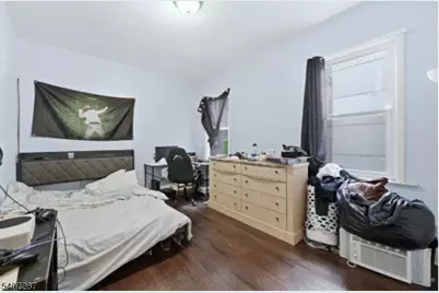 747 South 10th St, Newark, NJ 07108 - Photo 16