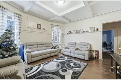 747 South 10th St, Newark, NJ 07108 - Photo 12