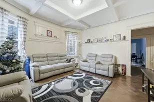 747 S 10th St, Newark, NJ 07108 - Photo 12