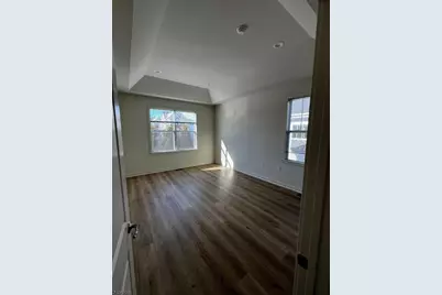 84 Norton Rd, Hillsborough Township, NJ 08844 - Photo 10