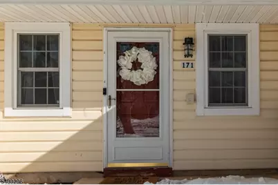 171 Beckett Pl, Franklin Township, NJ 08873 - Photo 2