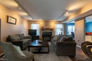 171 Beckett Pl, Franklin Township, NJ 08873 - Photo 4