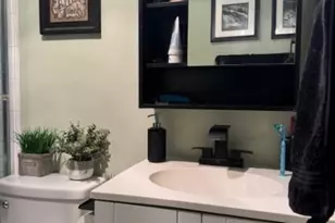 4 Red Lodge Dr, Vernon, NJ 07462 - Photo 4