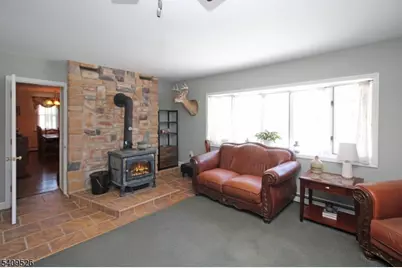 9 Greentree Rd, Blairstown Township, NJ 07832 - Photo 2