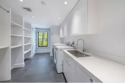 60 Fernwood Rd, Summit, NJ 07901 - Photo 26