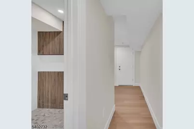 183 Winifred Dr, Totowa, NJ 07512 - Photo 16