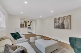 183 Winifred Dr, Totowa, NJ 07512 - Photo 12