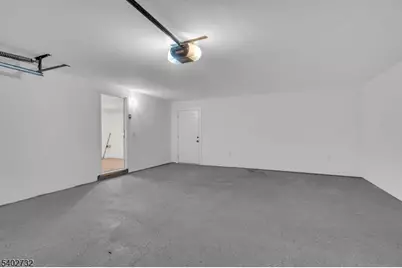 183 Winifred Dr, Totowa, NJ 07512 - Photo 20