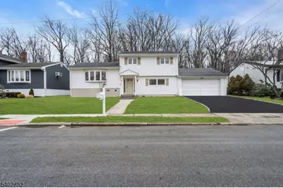 183 Winifred Dr, Totowa, NJ 07512 - Photo 6