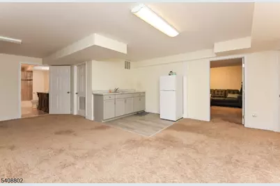 10 Raker Ct, Hillsborough Township, NJ 08844 - Photo 36