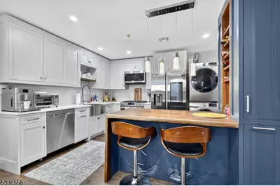 20 McChesney Ct, West Orange Township, NJ 07052 - Photo 6