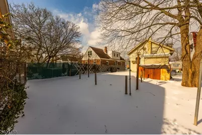 540 E 3rd Ave, Roselle, NJ 07203 - Photo 20