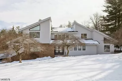 15 Lawrence Way, Cedar Grove, NJ 07009 - Photo 1