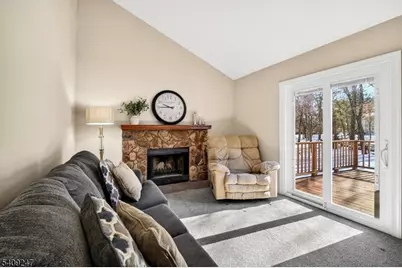 141 Terhune Ln, Hillsborough Township, NJ 08844 - Photo 12