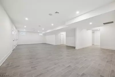 54 Midwood Ter, Madison, NJ 07940 - Photo 36