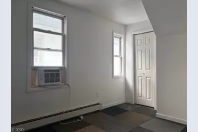 194 Jerome Pl, Bloomfield, NJ 07003 - Photo 18