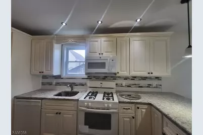 620 McGillvray Pl, Linden, NJ 07036 - Photo 2