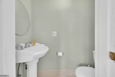 305 E High St, Bound Brook, NJ 08805 - Photo 12