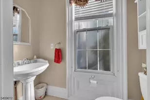 305 E High St, Bound Brook, NJ 08805 - Photo 14