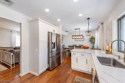 176 Harrison Rd, Parsippany, NJ 07054 - Photo 6