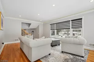 25 Nathan Way, Wayne, NJ 07470 - Photo 8