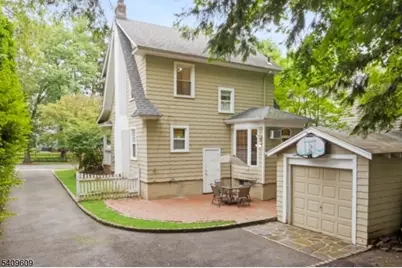 72 Meadowbrook Rd, Millburn, NJ 07078 - Photo 18