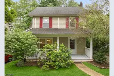 72 Meadowbrook Rd, Millburn, NJ 07078 - Photo 1