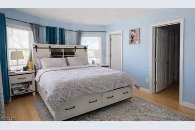 98 Weequahic Ave, Newark, NJ 07112 - Photo 8