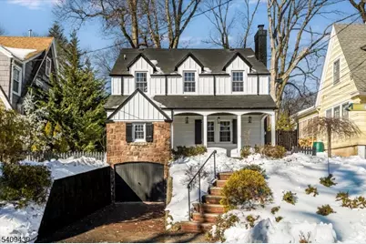 27 Oakridge Rd, West Orange Township, NJ 07052 - Photo 2