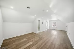 28 Irving St, Montclair, NJ 07042 - Photo 10