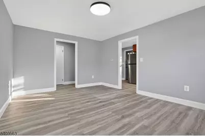 1608 Van Ness Ter #2, Union Township, NJ 07083 - Photo 8