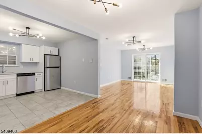 884 S 17th St, Newark, NJ 07108 - Photo 14