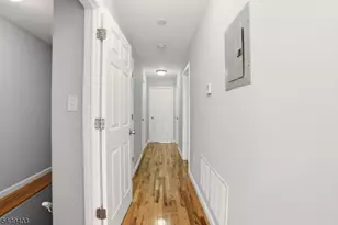 884 S 17th St, Newark, NJ 07108 - Photo 10