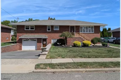 302 Lincoln Ave, Totowa, NJ 07512 - Photo 1