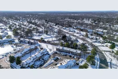 127 Hampton Ct, Franklin Township, NJ 08873 - Photo 20
