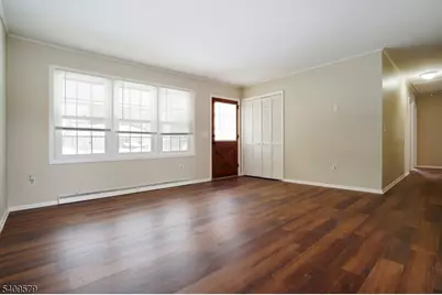 7 Maple Ave, Sussex, NJ 07461 - Photo 6