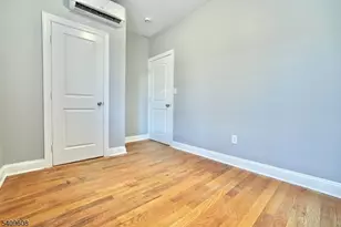 351 Mulberry St, Newark, NJ 07102 - Photo 12