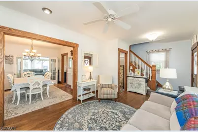 12 Ward Pl, Caldwell, NJ 07006 - Photo 2