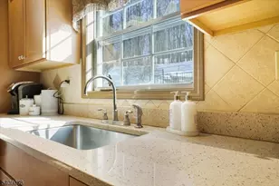 5 Upper Plateau Dr, Vernon Twp., NJ 07462 - Photo 10