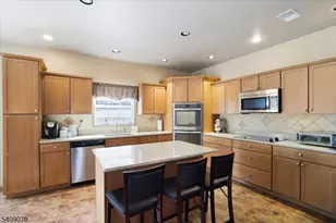 5 Upper Plateau Dr, Vernon Twp., NJ 07462 - Photo 12