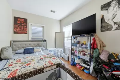 314 7th Ave, Newark, NJ 07107 - Photo 32