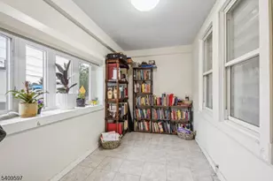 24 Willet St, Bloomfield, NJ 07003 - Photo 2