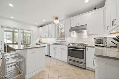 281 Forest Ave, Glen Ridge, NJ 07028 - Photo 16